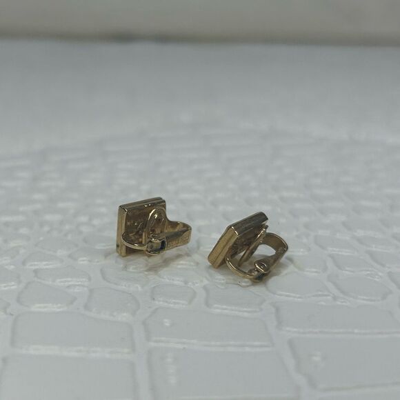 NiniβRicci Gold/Crystal Vintage Clip on Earrings - Picture 4 of 8